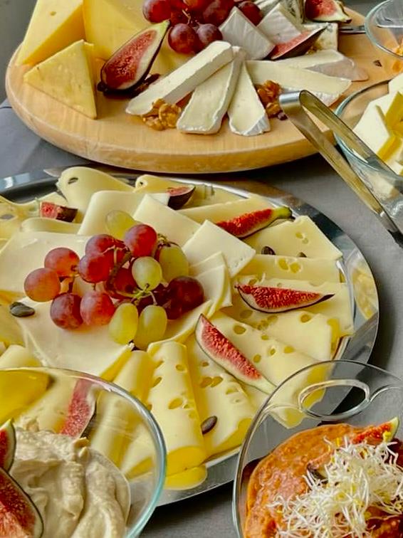 Käseplatte-Brunch-Restaurant-Arzler-Schießstand